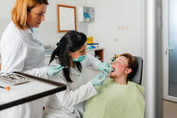 Best Emergency Tooth Extraction in Greenbrier, AR